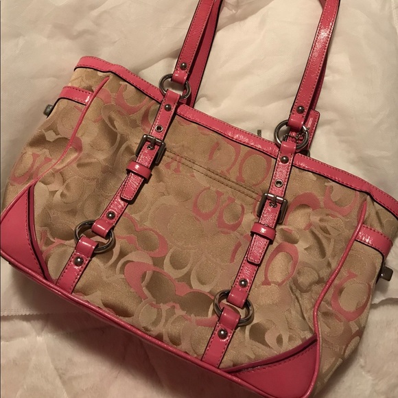 Coach Handbags - Genuine Coach Purse